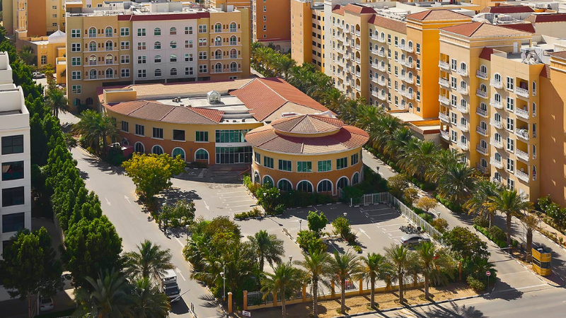 industrial and logistics operations full building