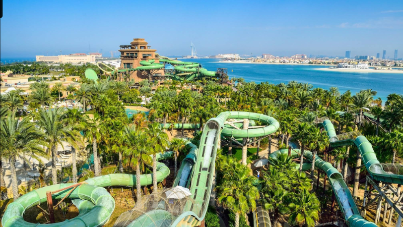 Aquaventure World full view overlooking the Dubai coastline